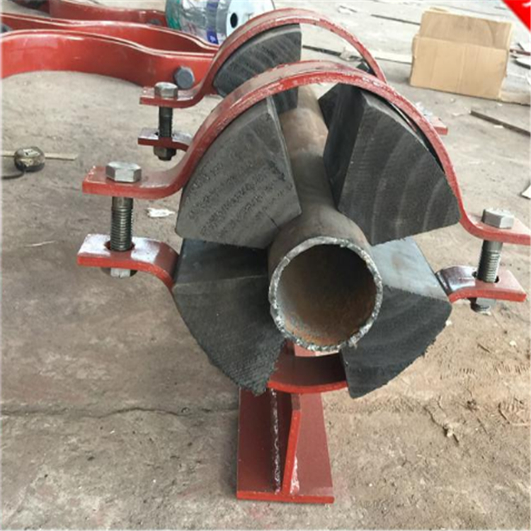 J8 type Korean pine cold insulation pipe holder impregnated with asphalt anti-corrosion and cold insulation high-density polyurethane pipe holder