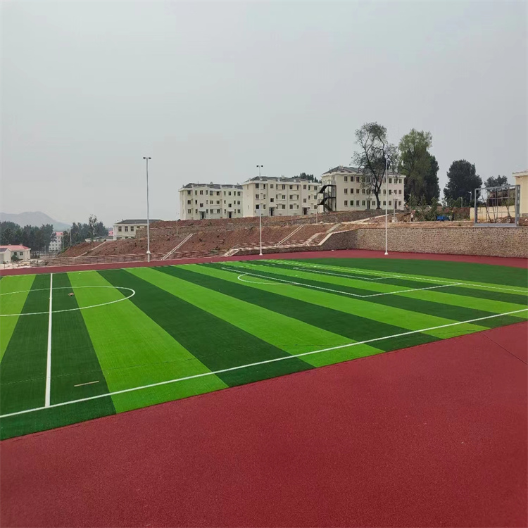 Construction of a 300 meter plastic track, artificial turf, and football field for primary and secondary school sports grounds in the Jiaguan Sports Center