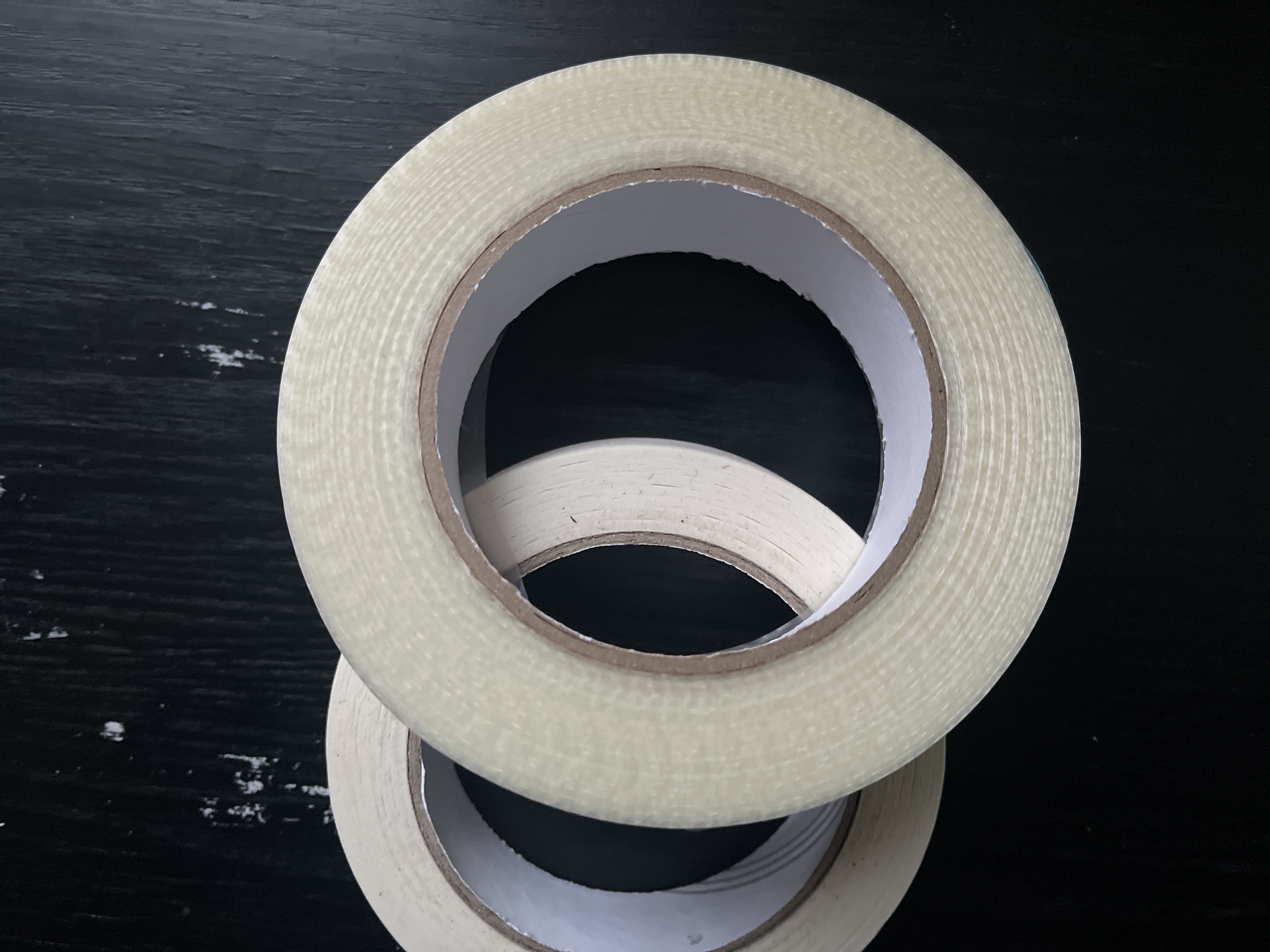 Glass fiber tape for pipeline fixation and building fixation with strong transparent stripe tape