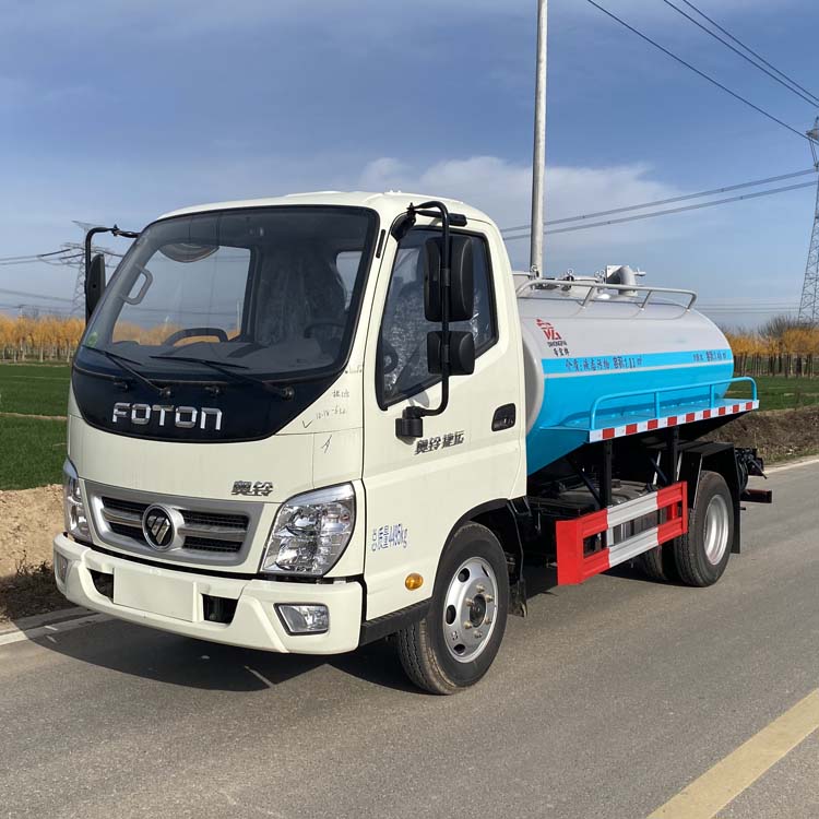 Blue Label Futian Aoling 4-way Sewage and Septic Suction Truck with 132 horsepower is suitable for small and medium-sized community enterprises, residential areas, and schools