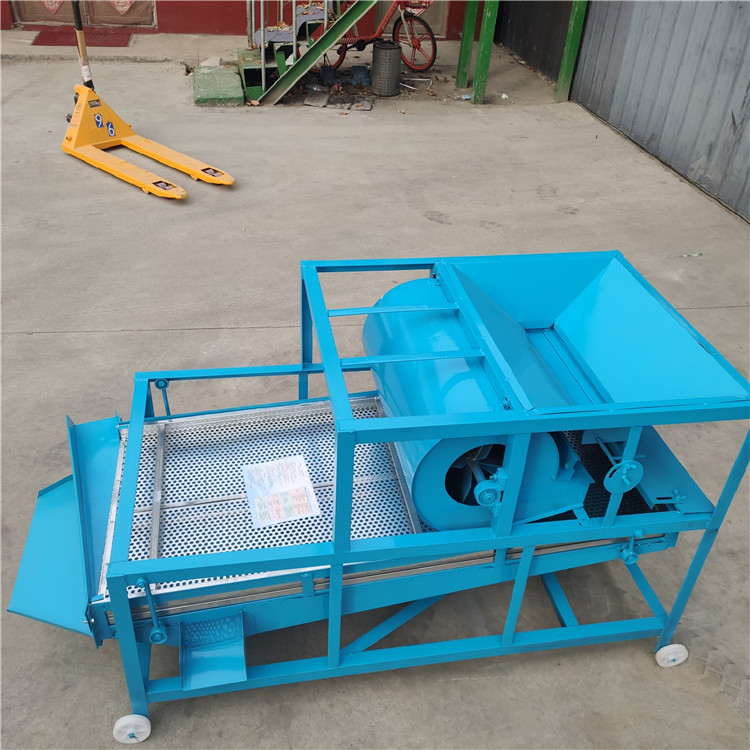 Sesame screening machine Gravity type wheat and rice stone removal machine New morning onion seed cleaning machine