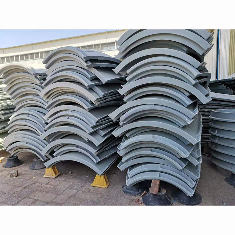 Round prefabricated fiberglass molded inspection well for municipal engineering in Runsen multifunctional community