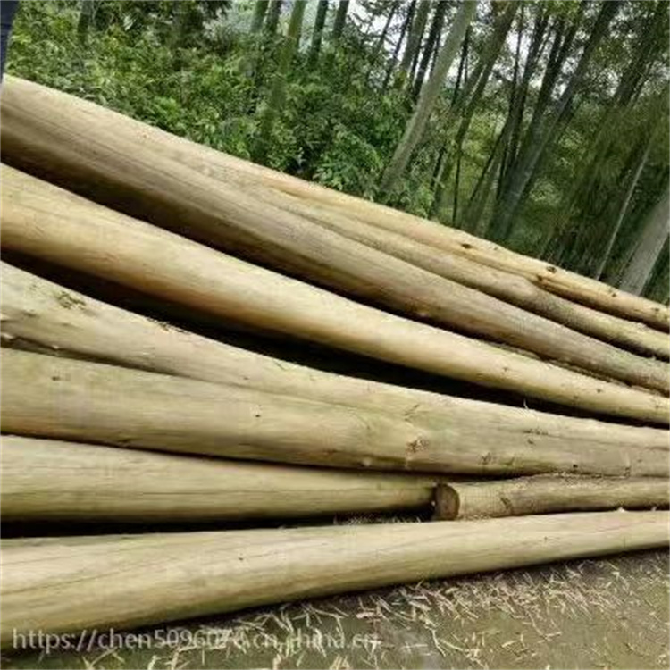 Hongyuan Building Materials sells 1-8 meter cedar poles online throughout the day, used for support and greening of bean pod greenhouses