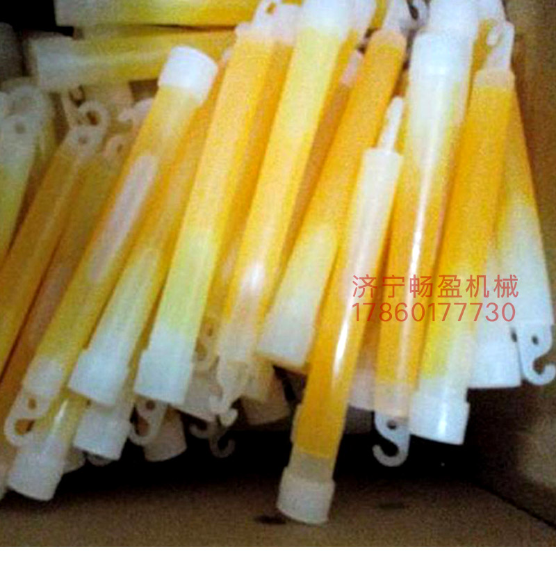 Cold light tubes for mining, emergency rescue equipment for disaster areas, emergency rescue rods, outdoor fluorescent rods