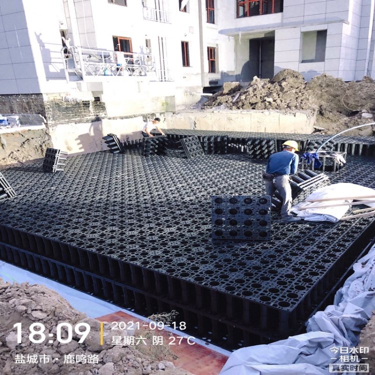 雨水收集系统模块耐用抗压可反复利用 塑料雨水收集池 步强