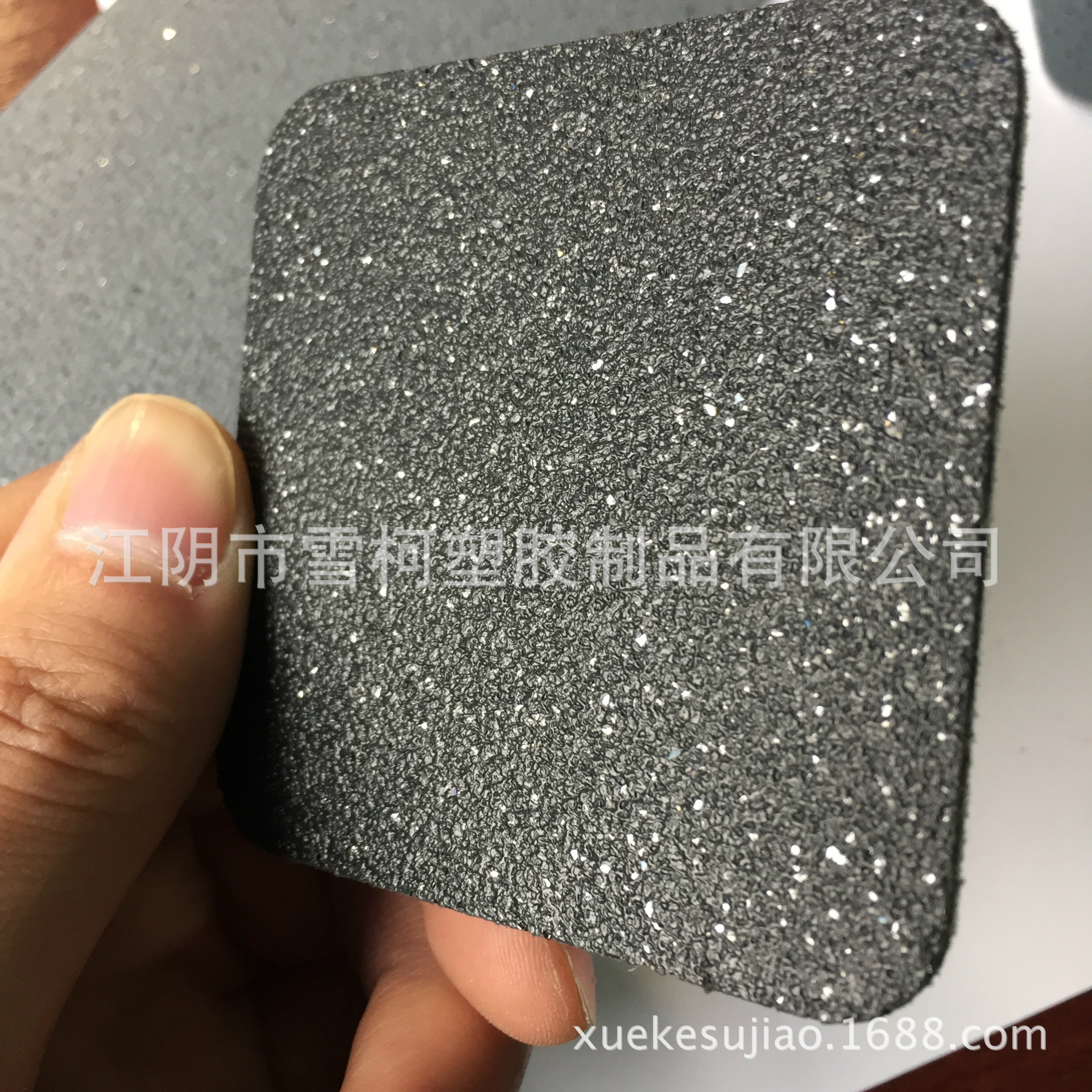 Chevrolet Bus Quartz Sand Color Dot PVC Floor Roll Material Diamond Sand Plastic Bus Floor Leather