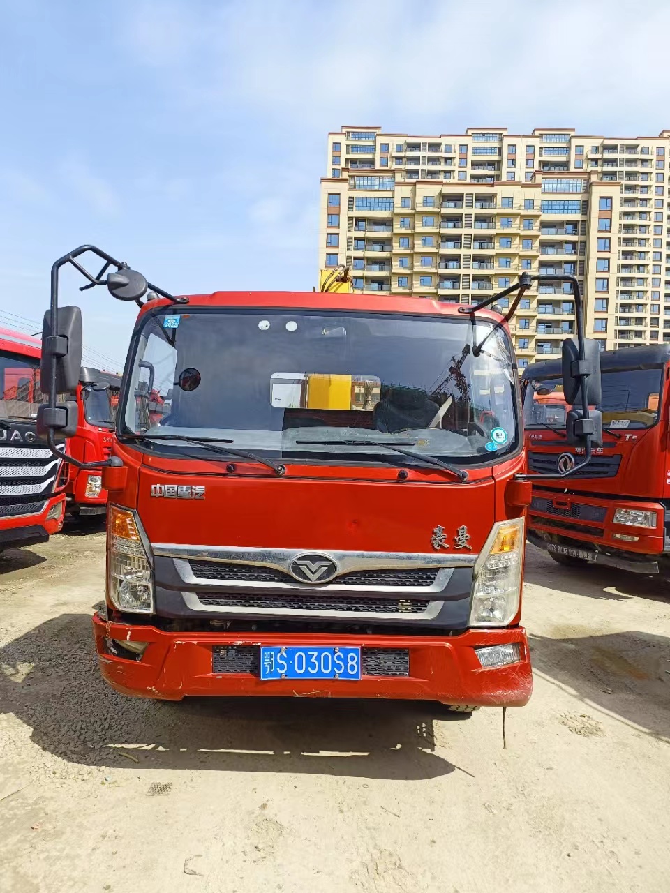五环汽车 程力 小型吊机 单桥随车吊出售 质量保障