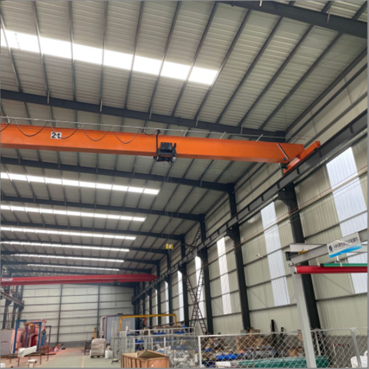 Small single beam traveling crane with electric remote control suspension for indoor bridge crane