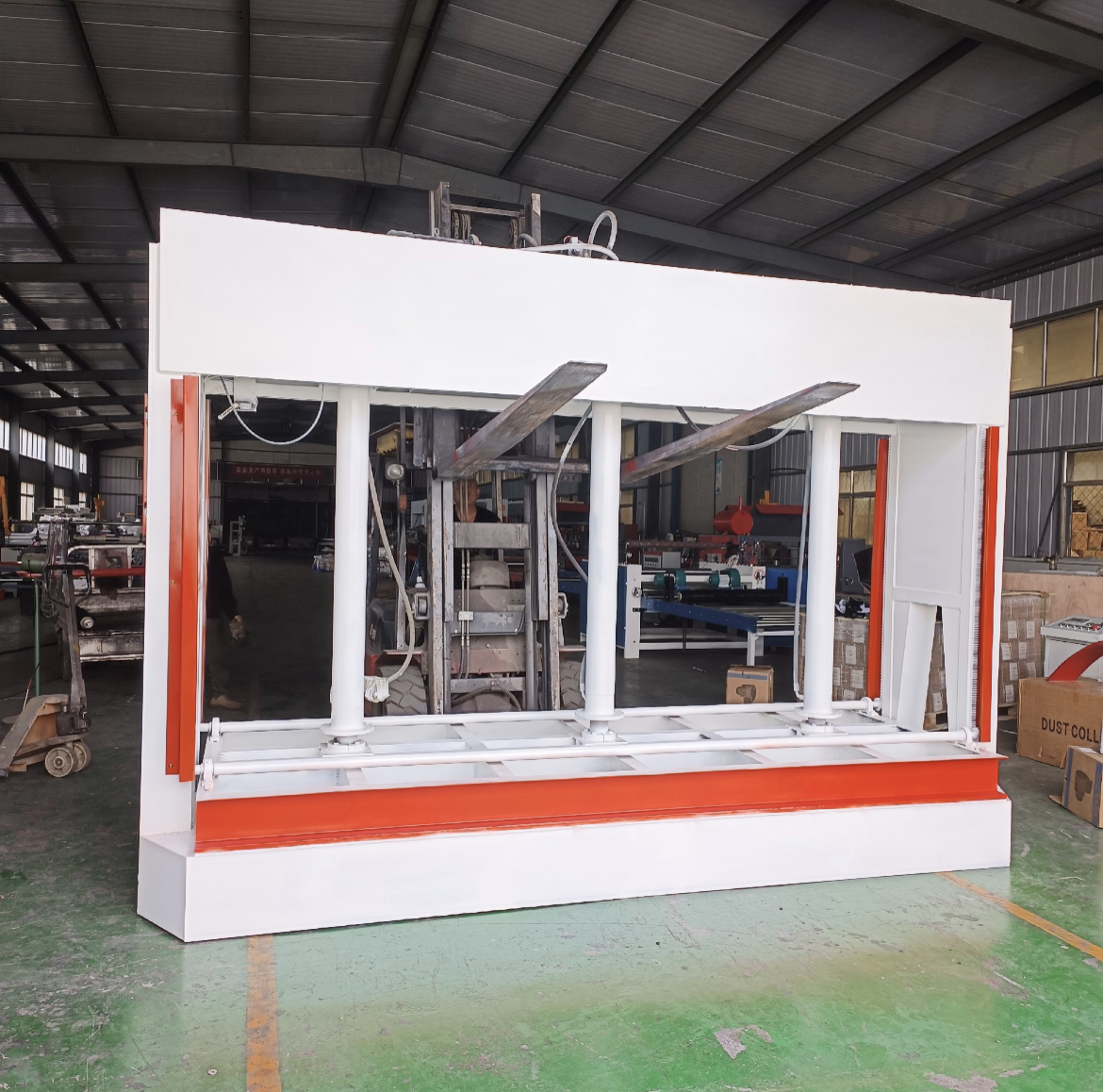 Manufacturer of 50 ton aluminum honeycomb panel stone pressing machine for external wall insulation board cold press ensures smooth lifting and lowering of quality assurance