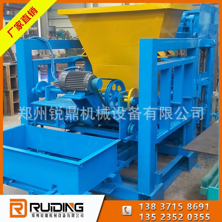 Semi automatic QT6-15 cement hollow brick machine, road tile making equipment, Ruiding Machinery