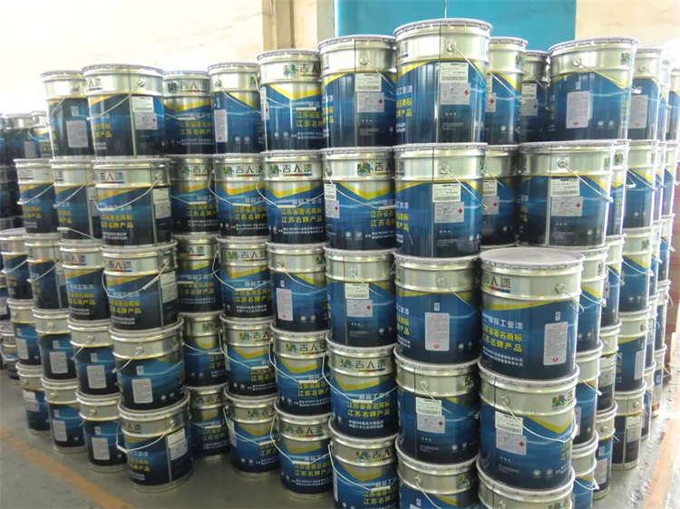 Recycling paint, wood paint, white background, white surface, clear bottom, PU varnish curing agent