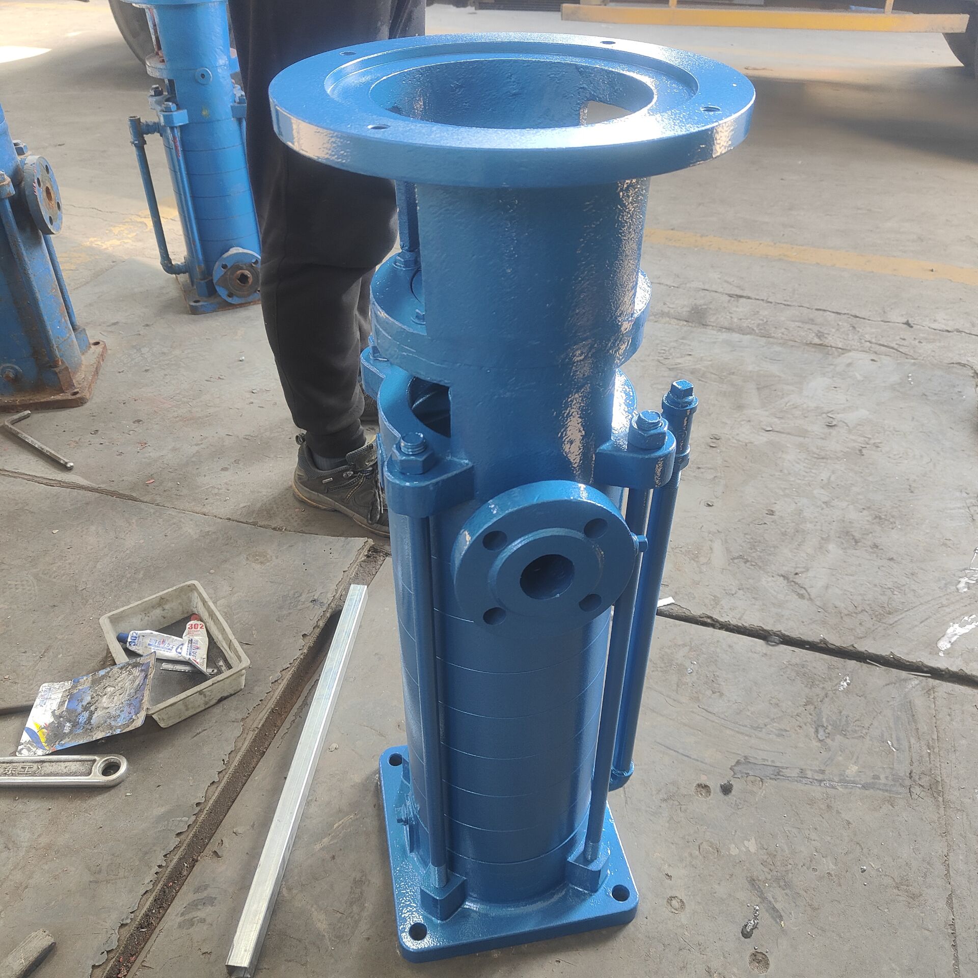 Zhuozhong LG Vertical Multistage Centrifugal Pump High Lift Water Supply Pump for High Rise Water Supply in Residential Areas