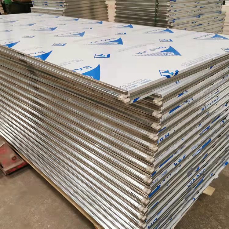 Dust free workshop ceiling insulation material, handmade rock wool purification board, supports customized salt Huai color steel