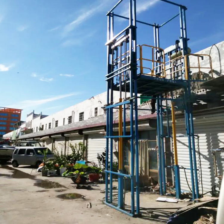 Lifting machinery - Hydraulic lifting of cargo elevators - Guide rail type lifting platforms - Indoor and outdoor cargo elevators for factory buildings