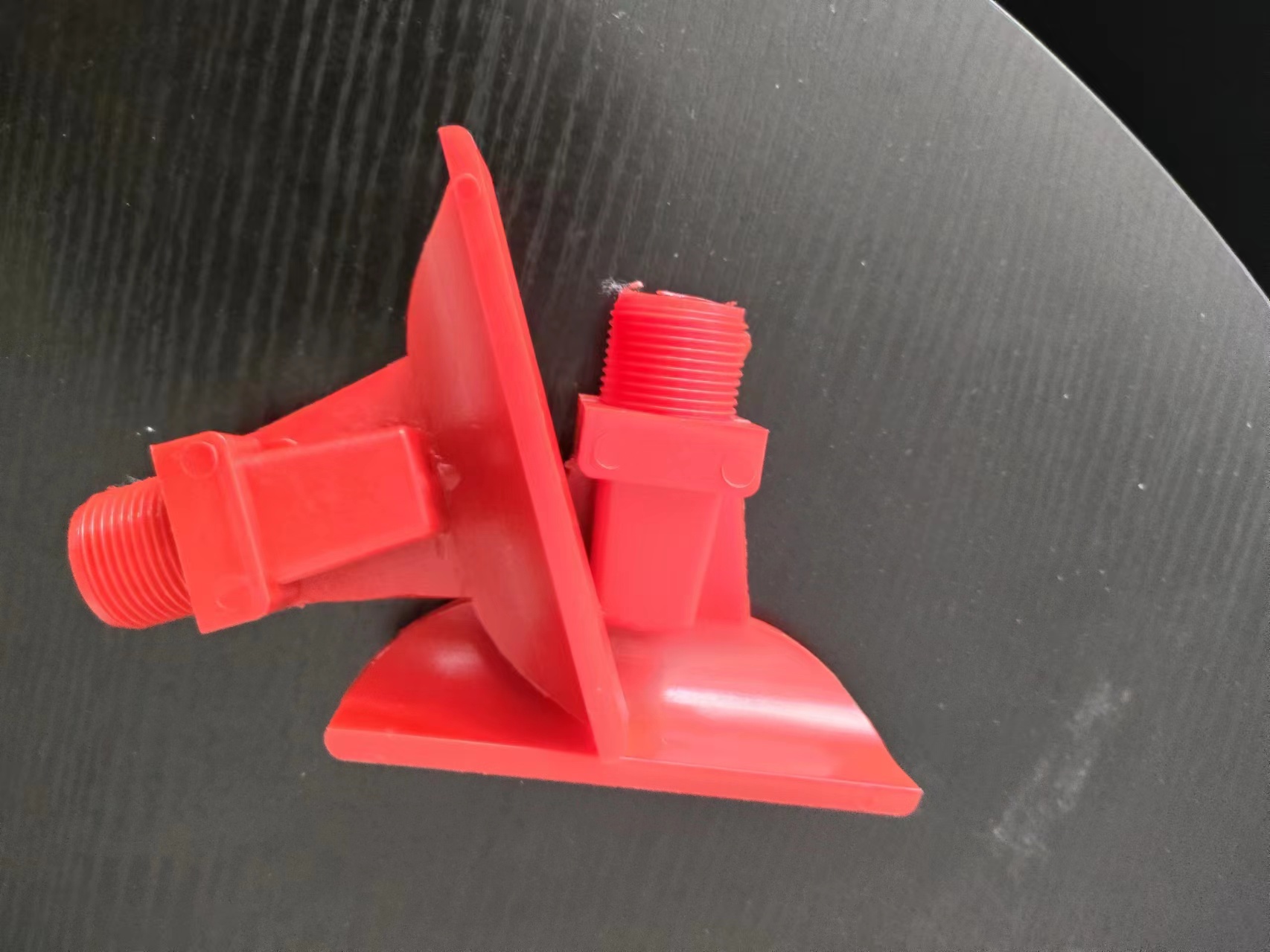 Red polyurethane spray nozzle coal washing accessories duck beak filter press accessories cow tendon water nozzle