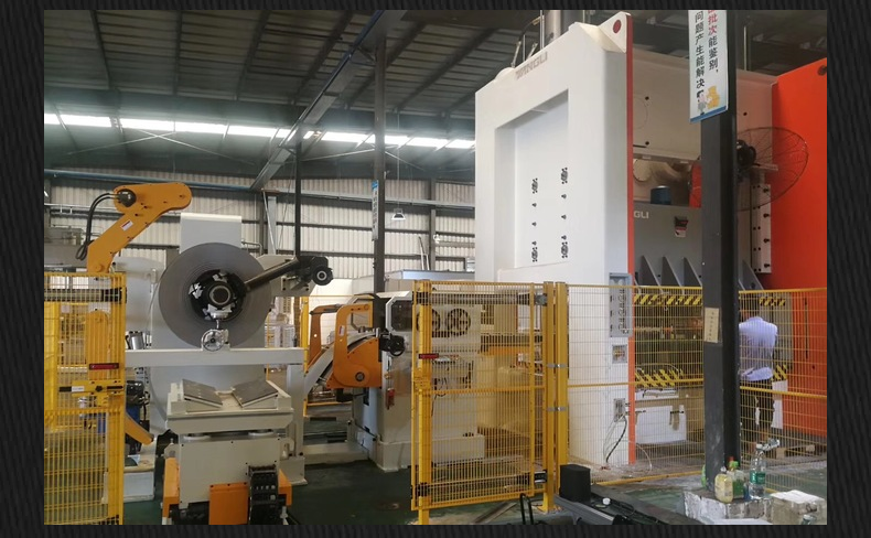 Punch press feeder, stainless steel feeding equipment, three in one servo feeding machine, stamping automation feeder