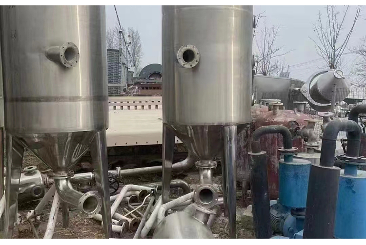 Used titanium evaporator single and double effect MVR forced circulation wastewater treatment Bangze recovery equipment