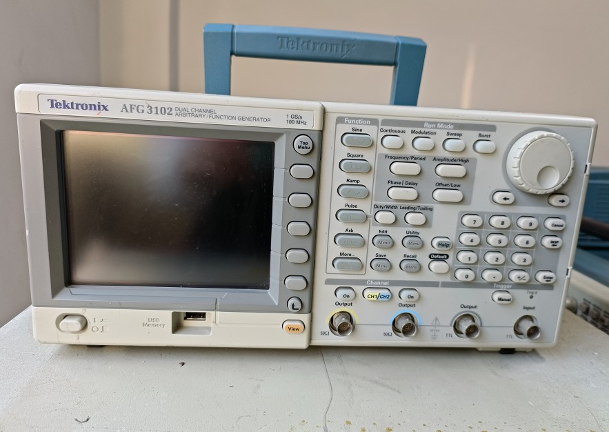 二手AFG3102 （Tektronix）AFG3102C双通道 100Mhz