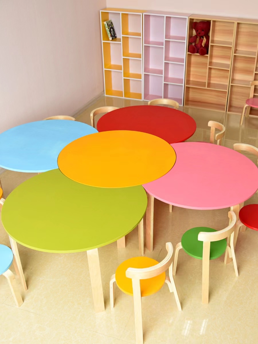 Kindergarten desks, children's tutoring classes, training classes, early education desk combinations, primary school students' painting and art classes, desks and chairs, solid wood