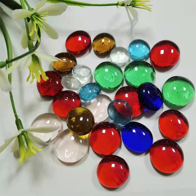 Supply frosted glass flat beads for landscape design, bulk decoration, and landscaping glass beads