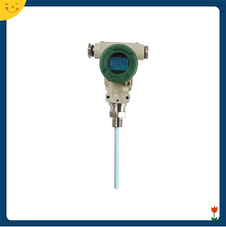 Oil level monitoring by intelligent digital plug-in capacitive liquid level sensor of oil tank Level sensor