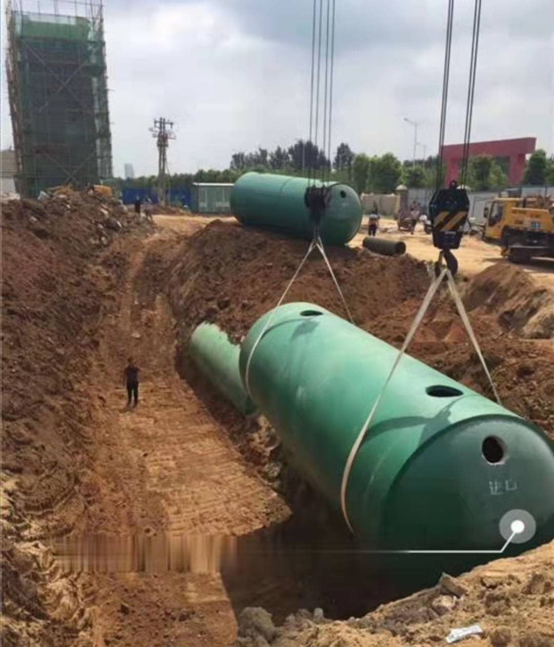 Concrete Septic tank, large finished cement tank, 20-100 cubic meters, three format prefabricated spot