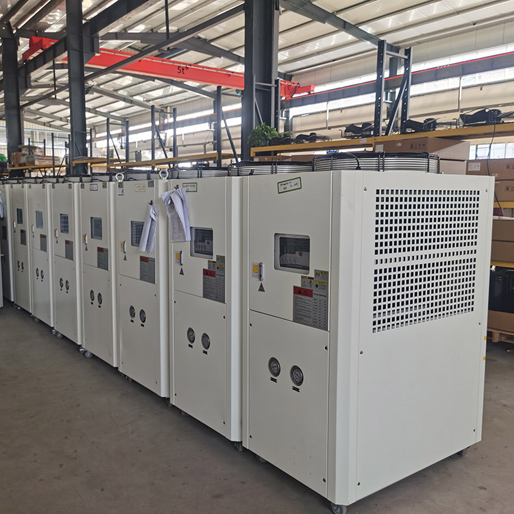 5 air-cooled chillers, injection molded ice water chillers, 5p chillers, Nessen temperature control