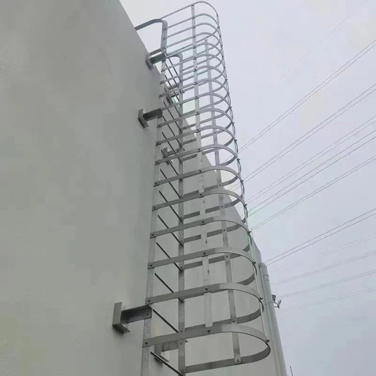 Q236B镀锌钢爬梯护笼 运行平稳 楼梯污水井用 冀枣