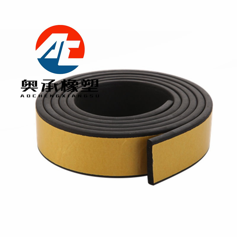 Single sided adhesive sealing strip, EPDM self-adhesive adhesive strip, back adhesive strip can be curled