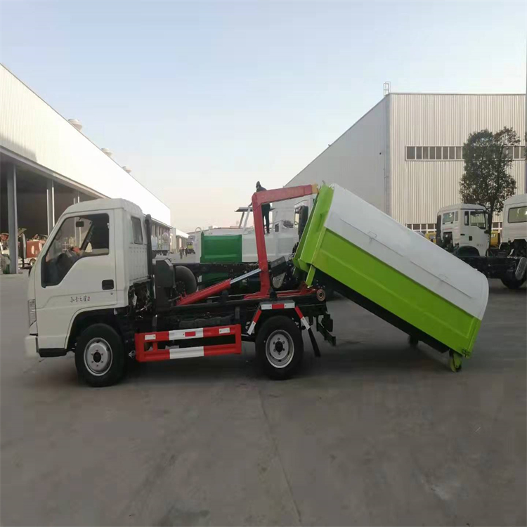 Futian Xiangling 3-way carriage detachable garbage truck with blue plate can enter the underground warehouse and operate flexibly with multiple containers per vehicle