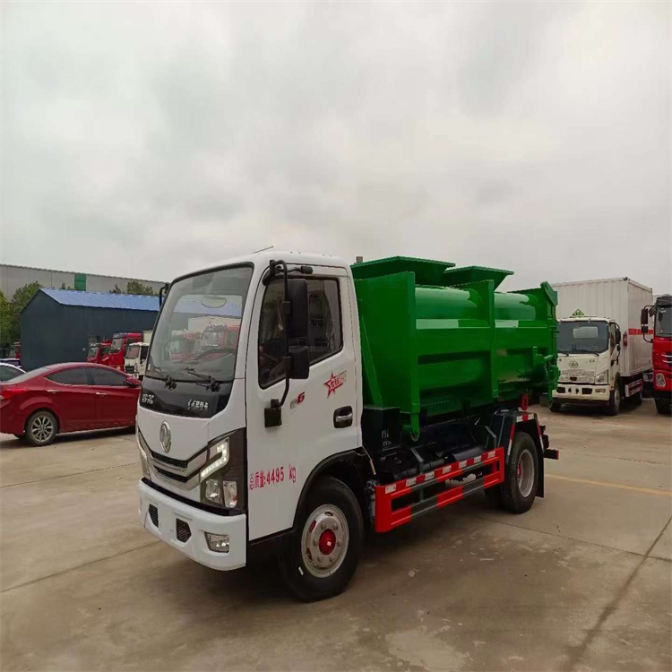 Dongfeng Tianjin carriage detachable garbage truck is easy to operate and can be used with a mobile station