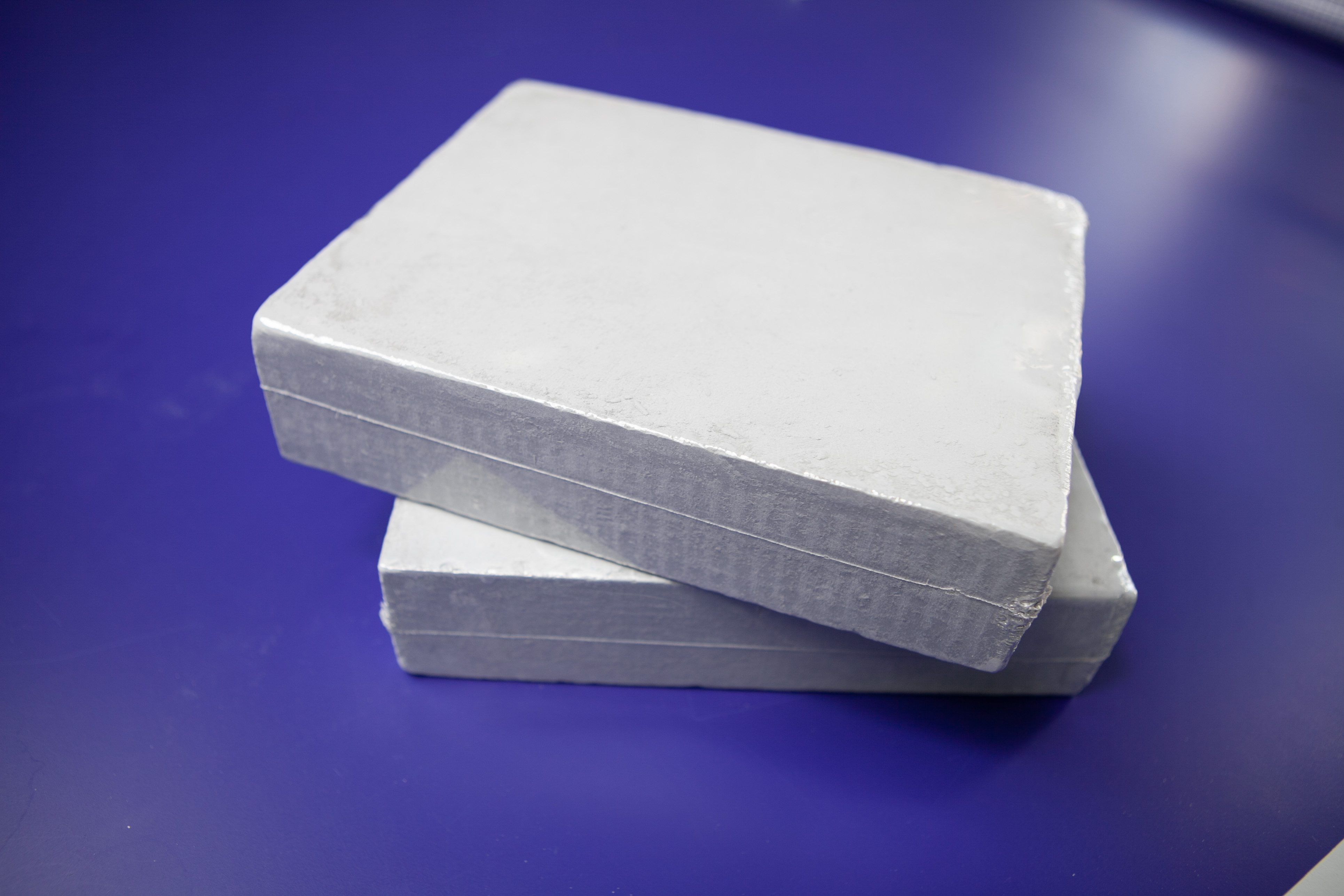 Manufacturer of new high-temperature insulation materials based on the principle of nano micropores in nano thermal insulation panels