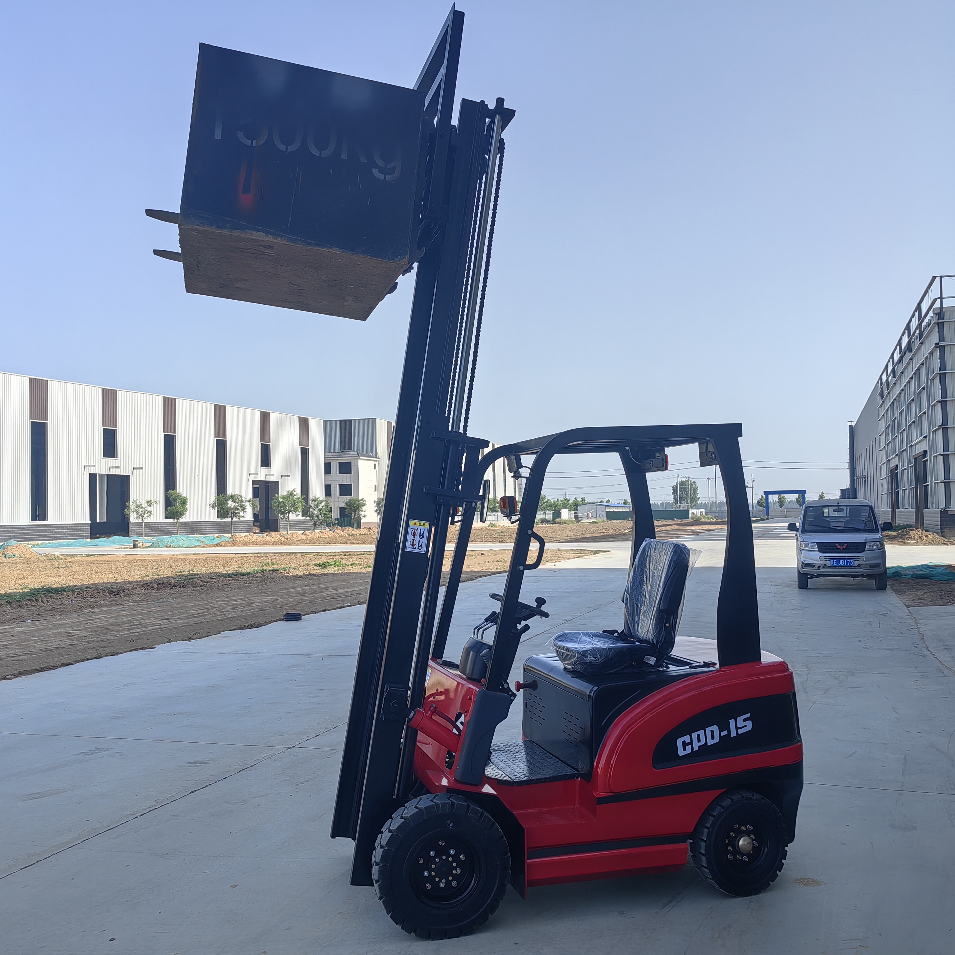 2 ton hydraulic seat mounted electric elevating forklift warehouse handling equipment Chuli Welcome to call