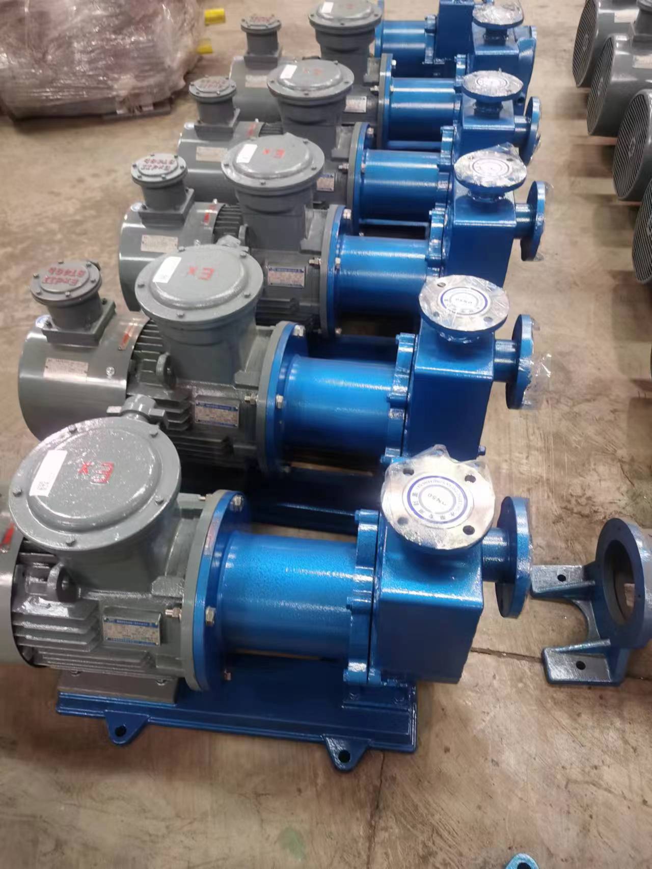 Magnetic pump ZCQ stainless steel self priming magnetic pump leak free self priming magnetic pump alkali unloading pump acid and alkali resistant self priming pump fluorine resistant pump valve source manufacturer