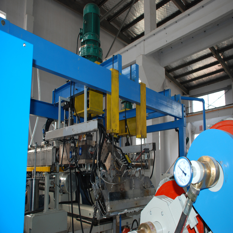 Tenghai PET Sheet Equipment PET Sheet Extrusion Production Line Flat Double Extrusion Equipment