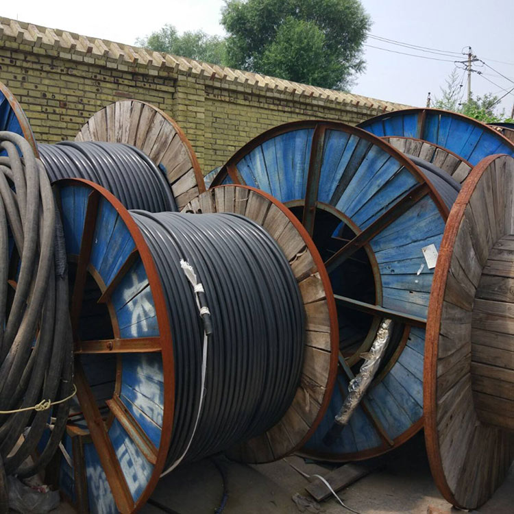 Waste wire and cable engineering, cable communication cable recycling, and door-to-door access at any time