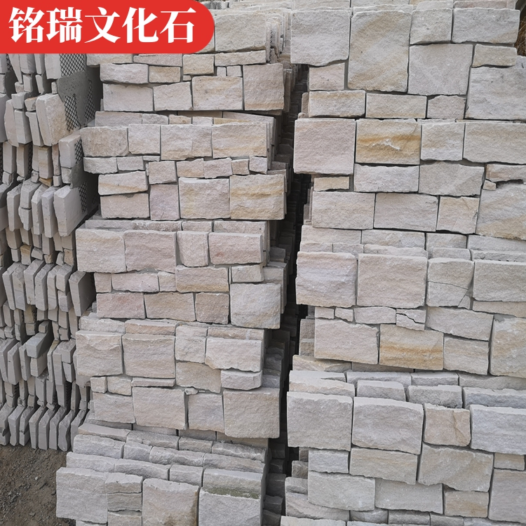 White sandstone cement test Zhan Culture Stone Park retaining wall, broken block stone combination, random stone wall stone