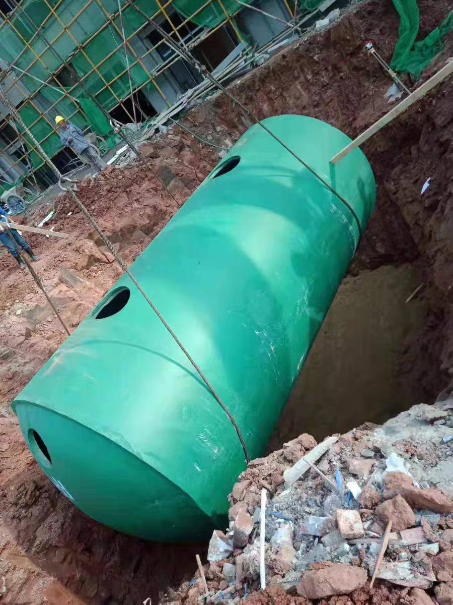 Concrete Septic tank, large finished cement tank, 20-100 cubic meters, three format prefabricated spot